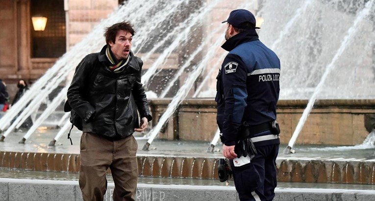 U Italiji od danas strože mjere, necijepljenima će zagorčati život