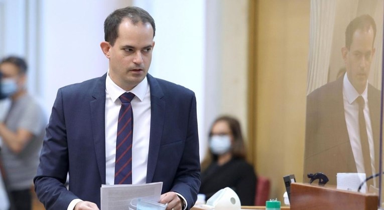 Novi zakon: Deložacije u proljeće i ljeto, ovrha nekretnine za dug veći od 40.000 kn