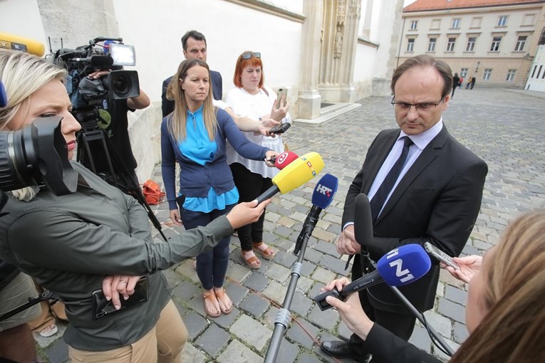 Predstojnik Plenkovićevog ureda uvjerava javnost da je premijer znao za ostavku