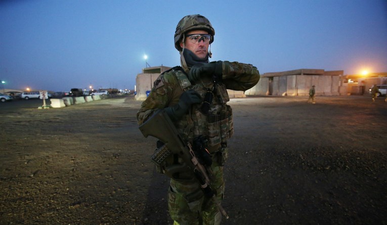 Poginula dva američka vojnika i jedan britanski u napadu na vojnu bazu u Iraku