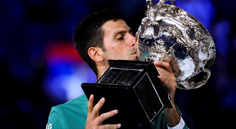 Procurio e-mail koji objašnjava situaciju necijepljenih za Australian Open