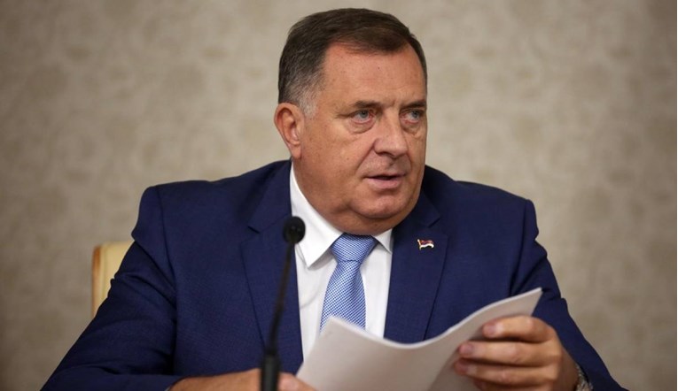 Dodik: Republika Srpska razmatra ukidanje zajedničke vojske, policije i poreza u BiH