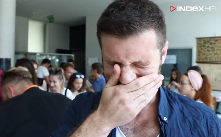 VIDEO Ivan Pažanin u salatu stavio mrave, probali smo