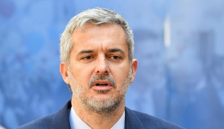Raspudić u Splitu: Gdje je Kerum da nam pričuva dijete?