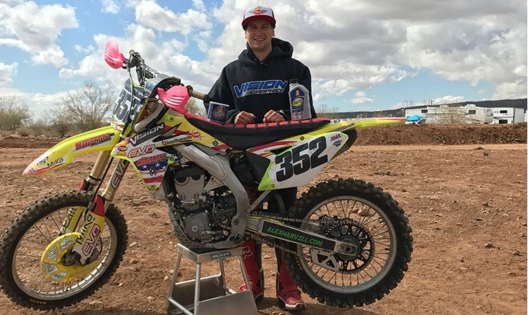 Motokaskader (28) poginuo dok je vježbao za rušenje Guinnessovog rekorda