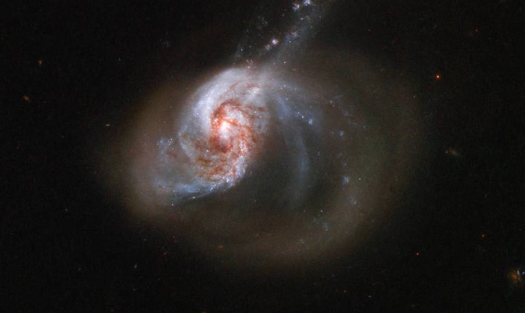 Teleskop Hubble snimio stvaranje nove galaksije, još uvijek se vide ostaci starih