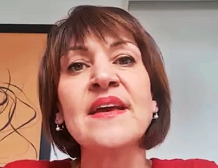 Pavičić Vukičević iz izolacije objavila zamjenike za izbore, jedan od njih Otto Barić