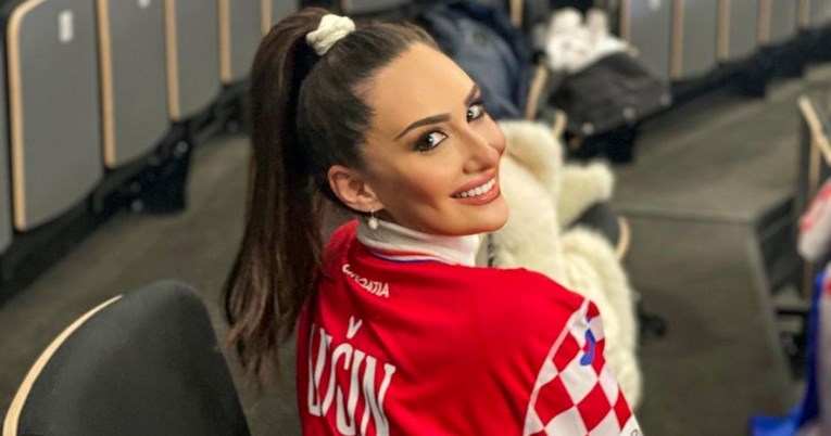 Djevojka Tina Lučina ne skriva ponos nakon što je on proglašen igračem utakmice