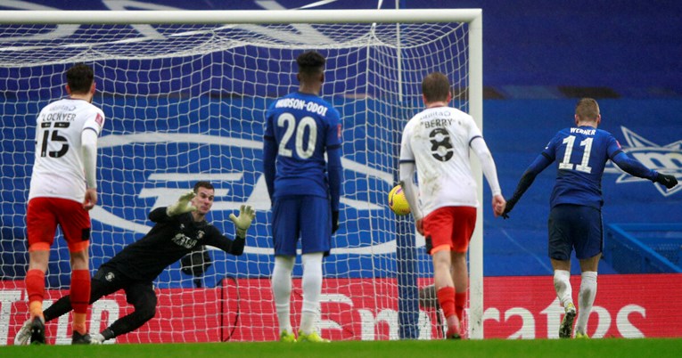 CHELSEA - LUTON TOWN 3:1 Sluga obranio penal Werneru. Domaćin prošao bez problema