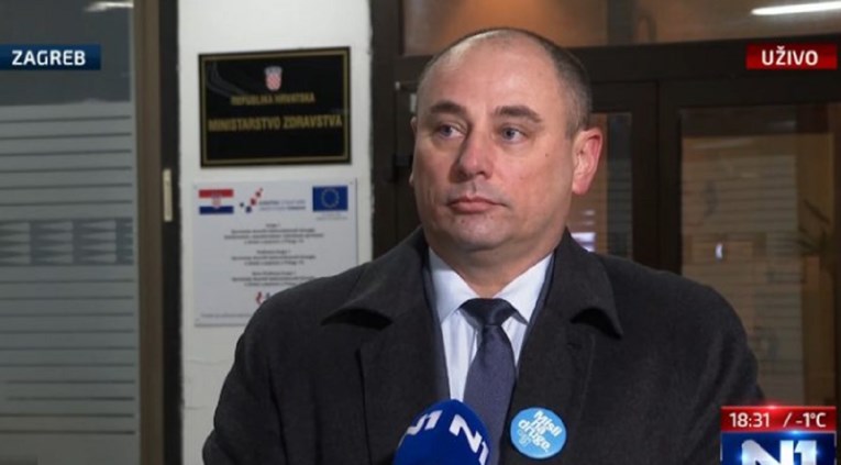 Državni tajnik za zdravstvo: Ako želimo život natrag, jedini način je cijepljenje