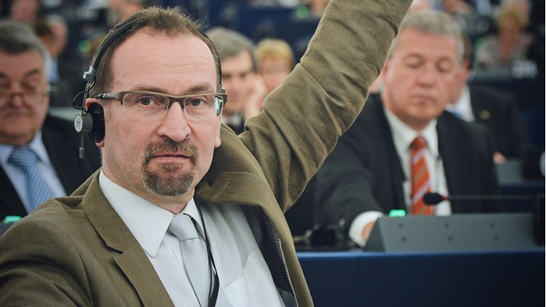 Tko je Orbanov zastupnik s gej orgija? Teški konzervativac i protivnik gejeva