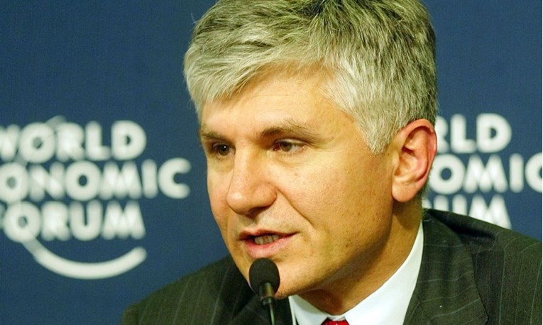 Na današnji dan prije 18 godina ubijen je srpski premijer Zoran Đinđić