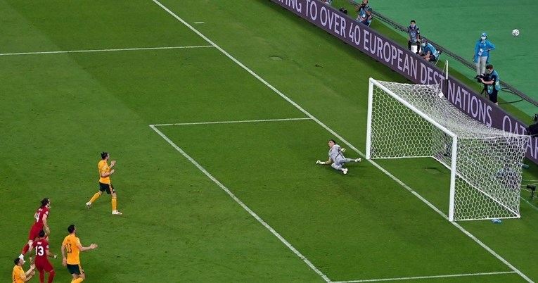 Pogledajte kako je Bale očajno izveo penal