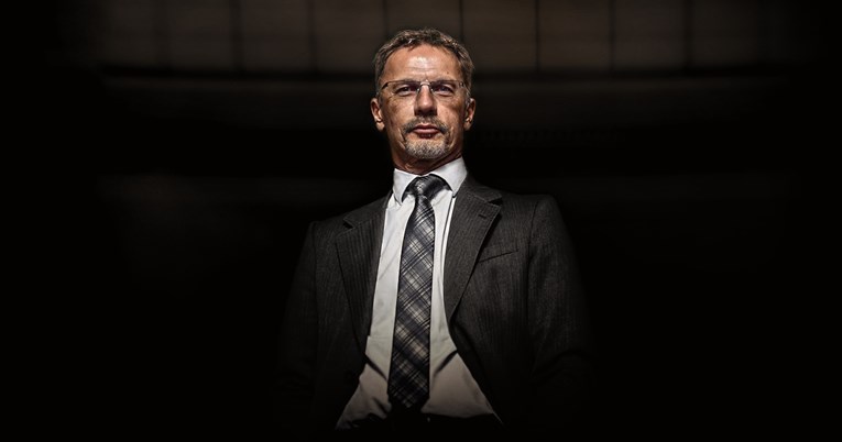 Vujčić mora biti smijenjen, ali to nije dovoljno. Za ovo se ide u zatvor