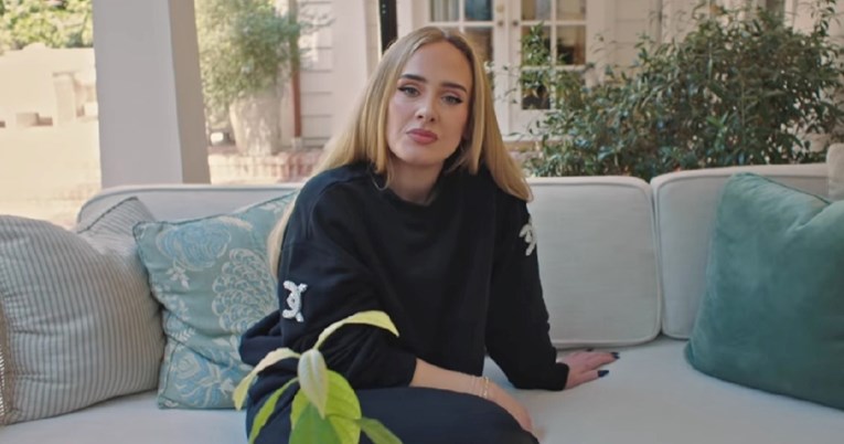 Adele: Ništa nije toliko strašno kao ono što sam proživljavala iza zatvorenih vrata