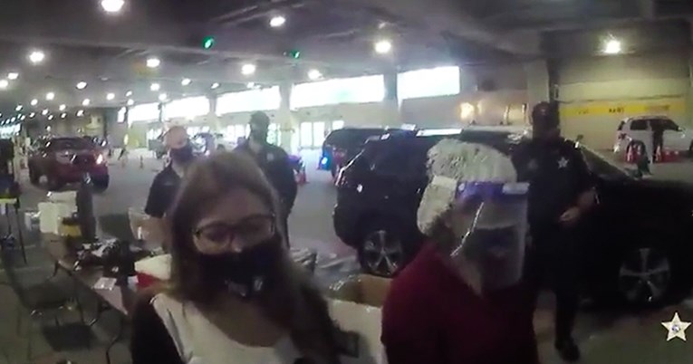VIDEO Amerikanke se prerušile u starice, htjele se cijepiti preko reda. Uhvaćene su