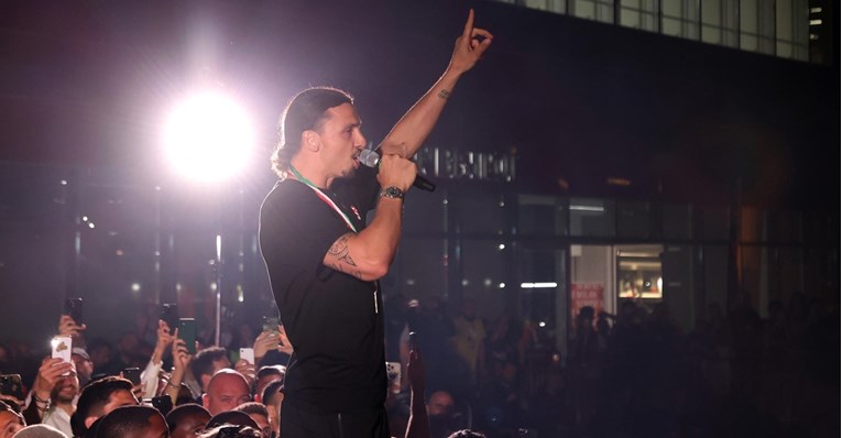 Ibrahimović: Ovo je za Raiolu. Rekao bi mi da igram još 10 godina i uzmem lovu
