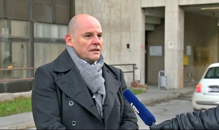 Doktor iz KBC-a Osijek: Teško je, u 24 sata je umrlo 11 ljudi, 9 nije bilo cijepljeno