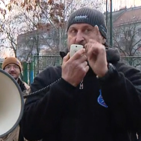 Prosvjed u Zagrebu: "Platit ćete glavom ako se jedno dijete razboli od vašeg cjepiva"