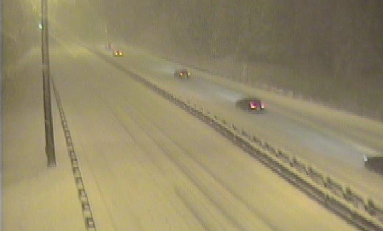 HAC objavio fotografije: Pogledajte autocestu 30 minuta od prolaska ralice