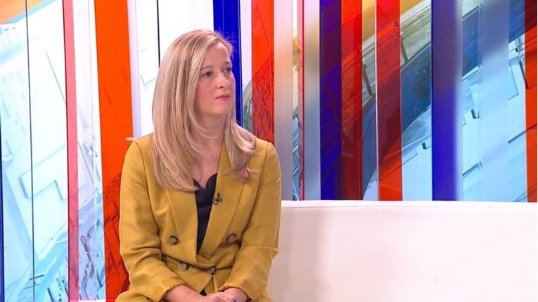 SDP-ovka: HDZ-ovoj koaliciji je kupanje i sunčanje bilo važnije od zakona o obnovi
