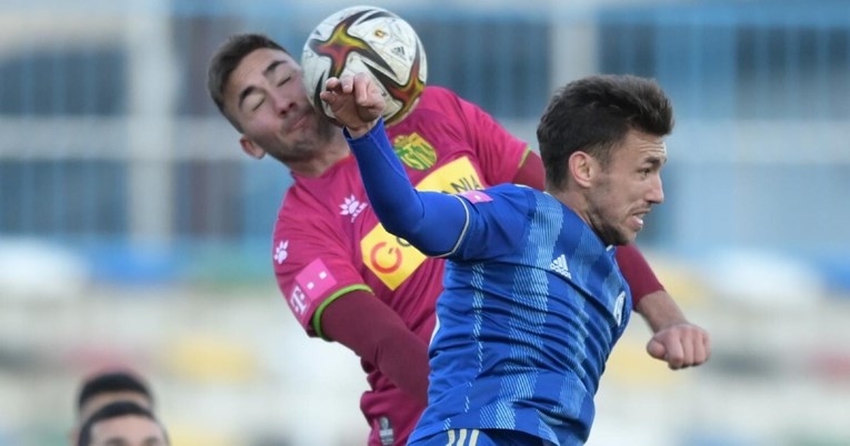 LOKOMOTIVA - ISTRA 1:1 Lokomotiva se spasila s igračem manje