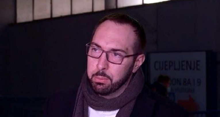 Tomašević se cijepio trećom dozom pa komentirao ostavku Vanđelića