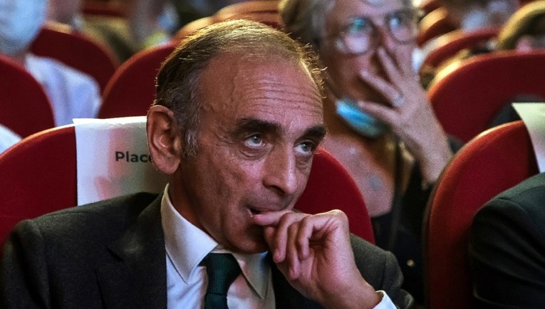 Kandidat za predsjednika Francuske nazvao migrante ubojicama i lopovima. Kažnjen je