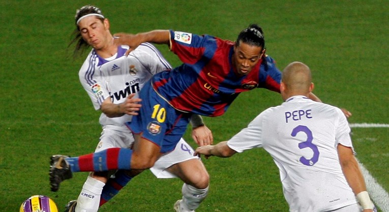 Ronaldinho je trolao Sergija Ramosa na Twitteru. Brzo je zbog toga požalio
