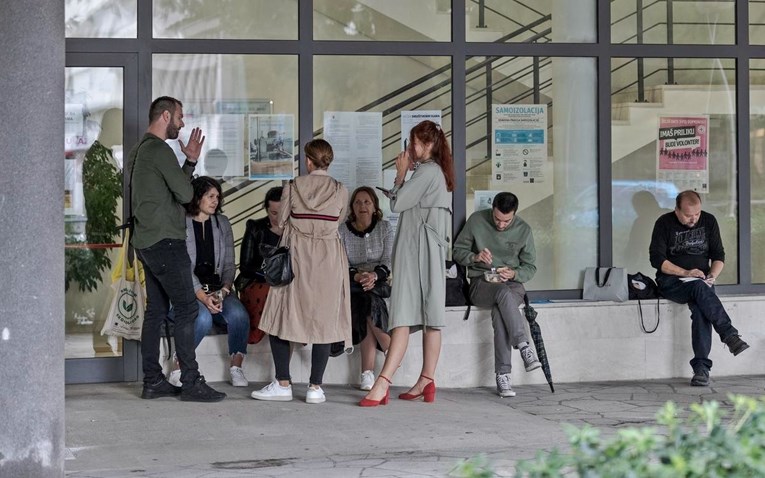 Dio protivnika covid-potvrda u CZSS-u Split popustio, dio otišao na bolovanje