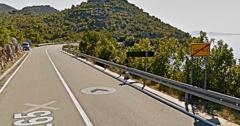 Teška prometna kod Senja, poginuli Slovenka i Hrvat