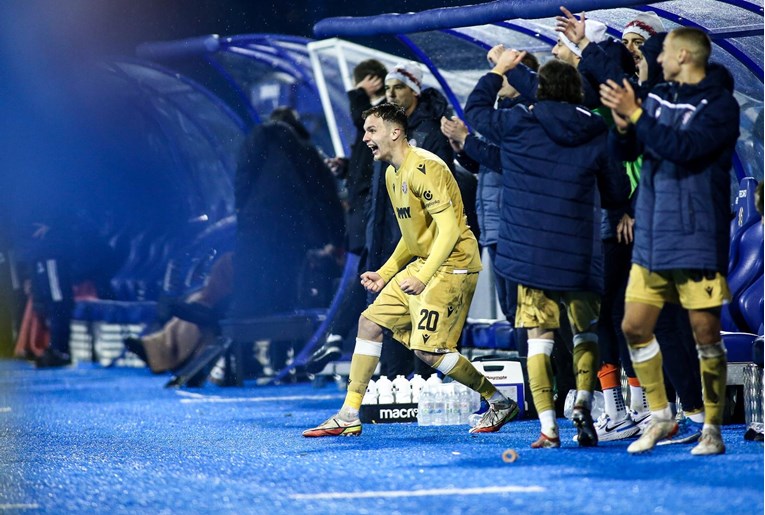 Hajduk objavio produljenje ugovora s veznjakom. "Ima kvalitetu za nas"
