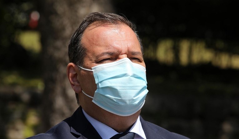 Beroš: Moguće je i ukidanje svih mjera
