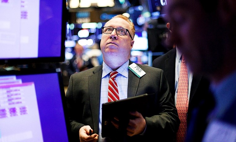 Na Wall Streetu vlada oprez