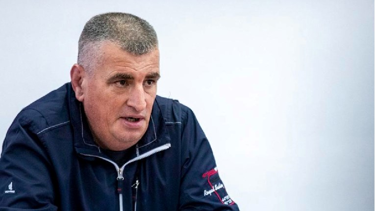 Bulj policiji prijavio vandala koji je na tvrđavi porazbijao svjetiljke i reflektore
