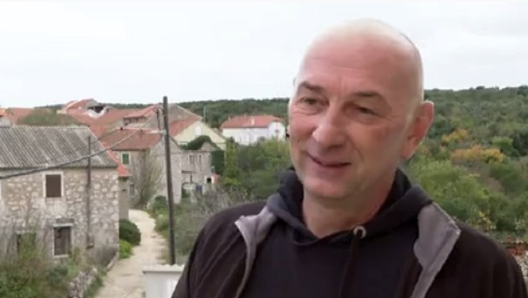 Tip laserom ometao avione: "Unuka nije mogla spavati, spreman sam na zatvor"