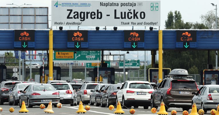 Vjetar otežava promet