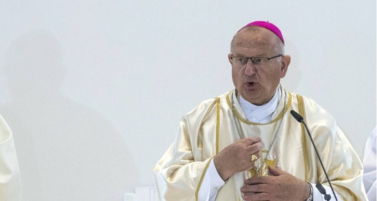 Vojni ordinarij na misi u Kninu: Oduprite se liberalnim ideologijama