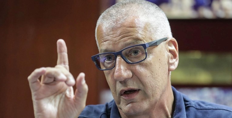 Aco Petrović: Nema veće perverzije! Osnivaju ženski klub da brišu dug