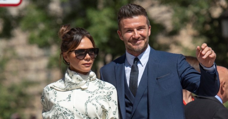 Victoria Beckham objavila fotku Davidove gole stražnjice, žene pišu: Hvala ti za ovo