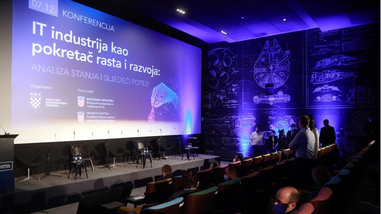 Hrvatska IT industrija raste i u pandemiji i traži strateški status, kaže HGK