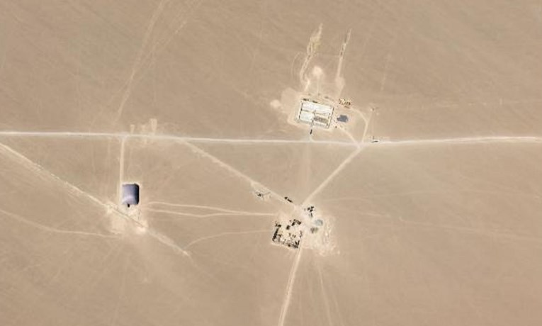 Objavljene satelitske snimke, Kina gradi golemo polje raketnih silosa