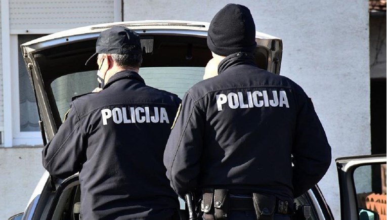Slavonac zvao policiju i rekao da će se ubiti. Oni kažu da je lagao, prijavljen je
