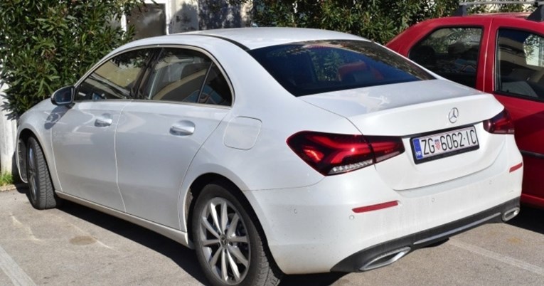 NK Zadar vratio Mercedes od 300.000 kuna koji je uzeo bivši voditelj Hajdukove škole