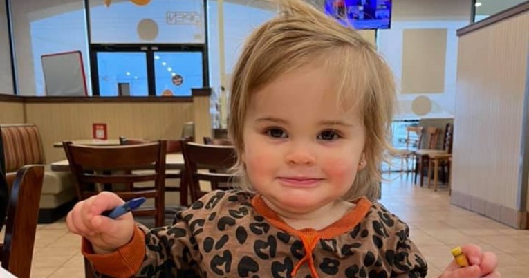 Djevojčica umrla nakon što je progutala bateriju, njezina mama šalje apel roditeljima