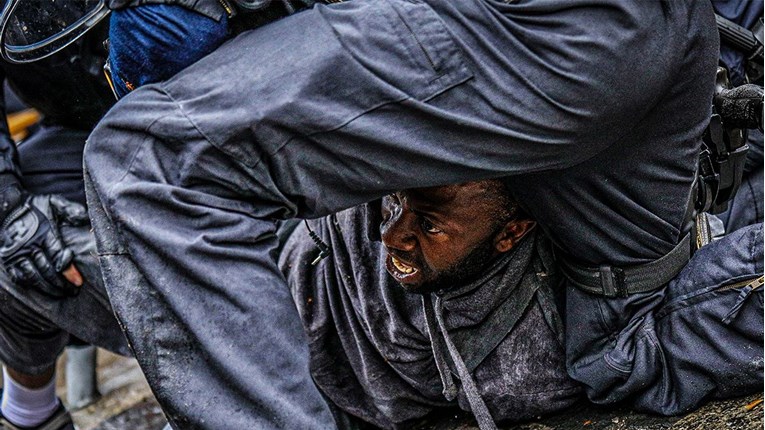 Ubija li američka policija crnce zbog rasizma? Evo što kažu brojke
