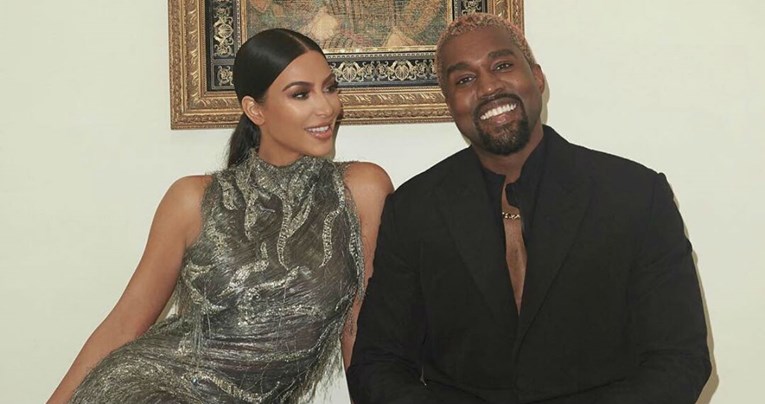 Suprug godine! Kanye je Kim kupio božićni poklon od 14 milijuna dolara