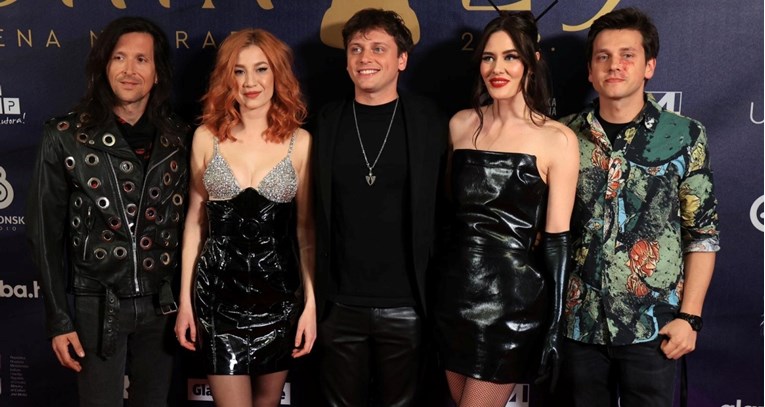 Što se krije iza sinoćnjeg Silenteovog "Poljubi me ravno u dupe"?