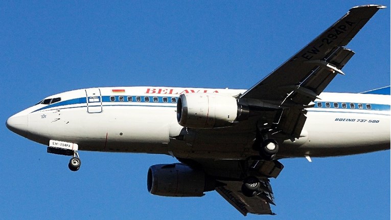 Bjeloruski avion dobio upozorenje da ne smije letjeti nad Francuskom, okrenuo se