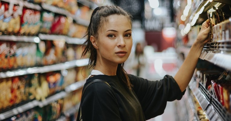 Ovo je ispravan način provjere sastava hrane na ambalaži, kažu nutricionisti
